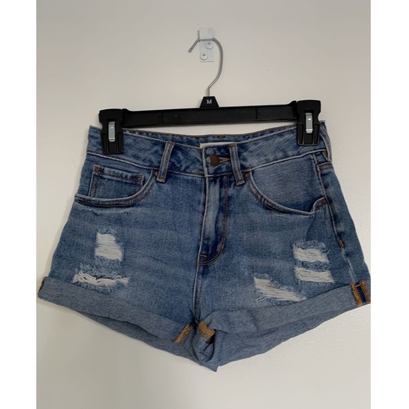 Bullhead Pants - Bullhead high-rise women’s shorts